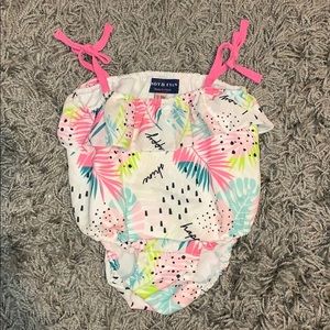 The Cutest Baby Girl Bathingsuit!!! ❤️🤍
